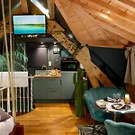 Sweety Loft Romantique Avec Jacuzzi Hodinový hotel *