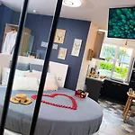 Sweety Loft Romantique Avec Jacuzzi Hodinový hotel