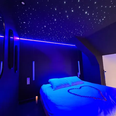 Sweety Loft Romantique Avec Jacuzzi מלון אהבה *